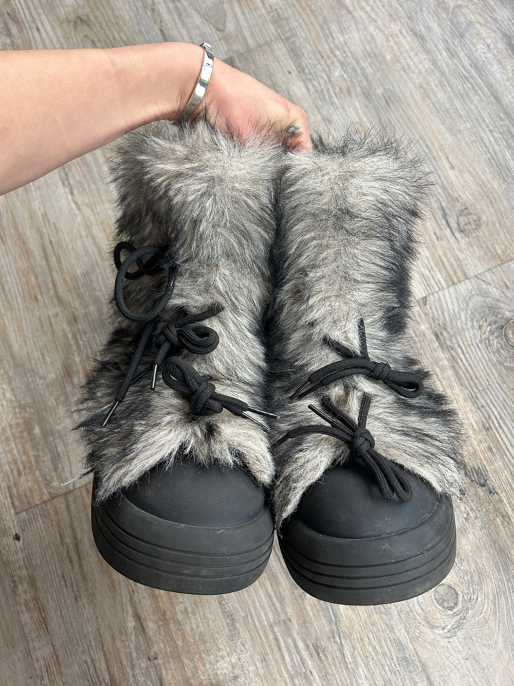 Faux Fur Platform Winter Ankle Boots - Gray - Picture 6 of 6